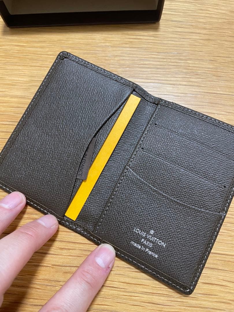 LOUIS VUITTON ダークブラウン カードケース