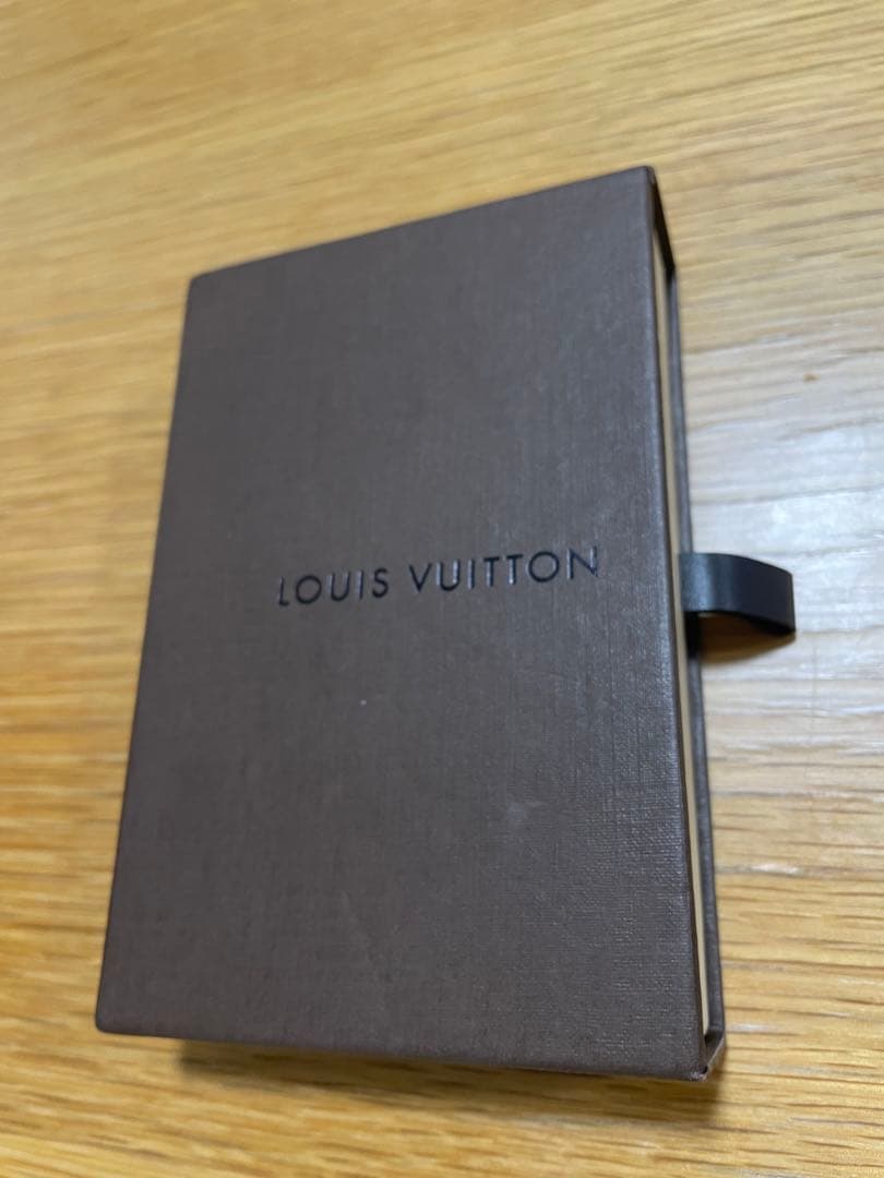 LOUIS VUITTON ダークブラウン カードケース