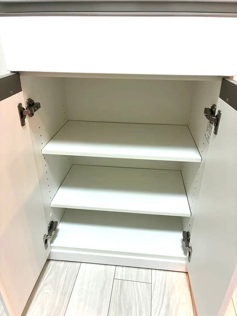 【匿名たのめる便発送】ニトリ　リガーレ　下台カップボード　1/4までお値下げ！