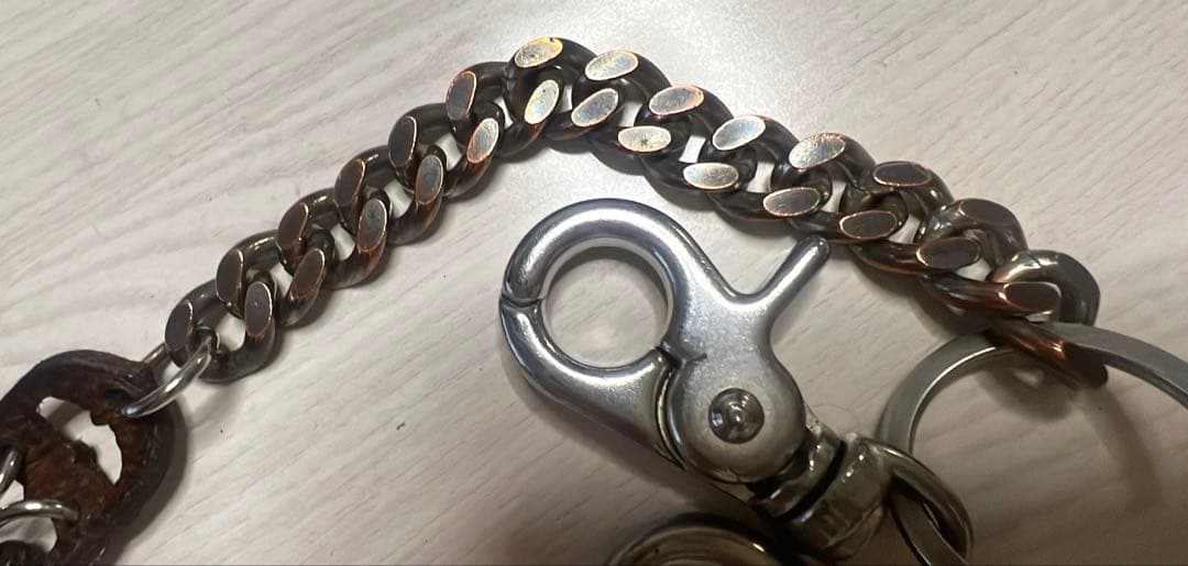 DSQUARED2 ウォレットチェーンベルト レザー×メタル ヴィンテージ風