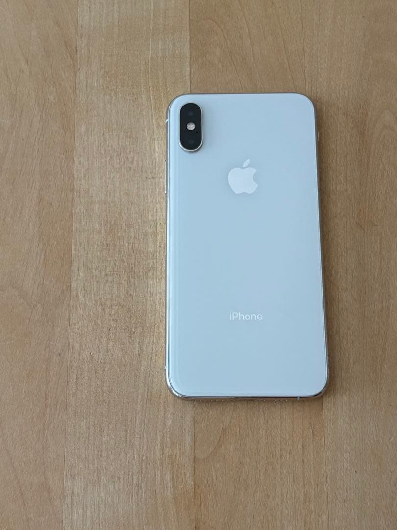 Apple iPhone XSホワイト 本体