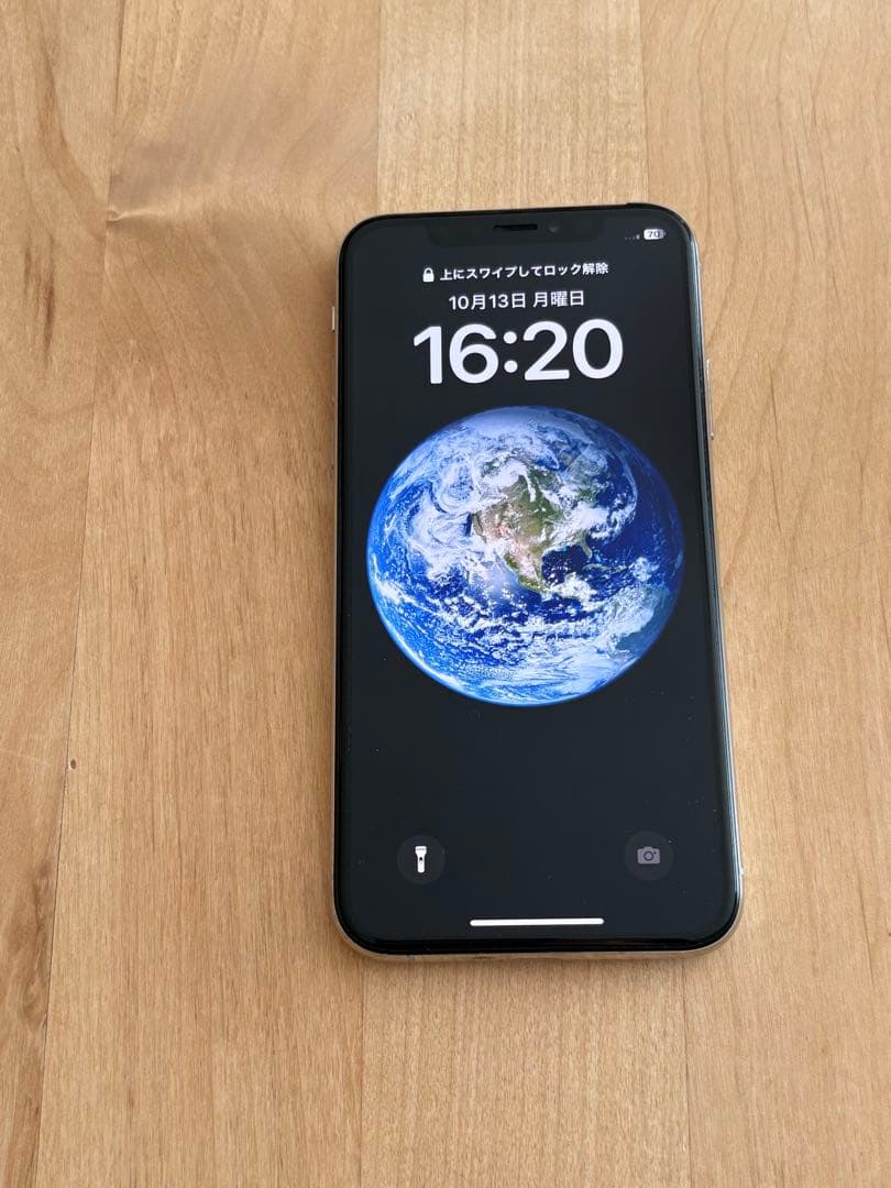 Apple iPhone XSホワイト 本体