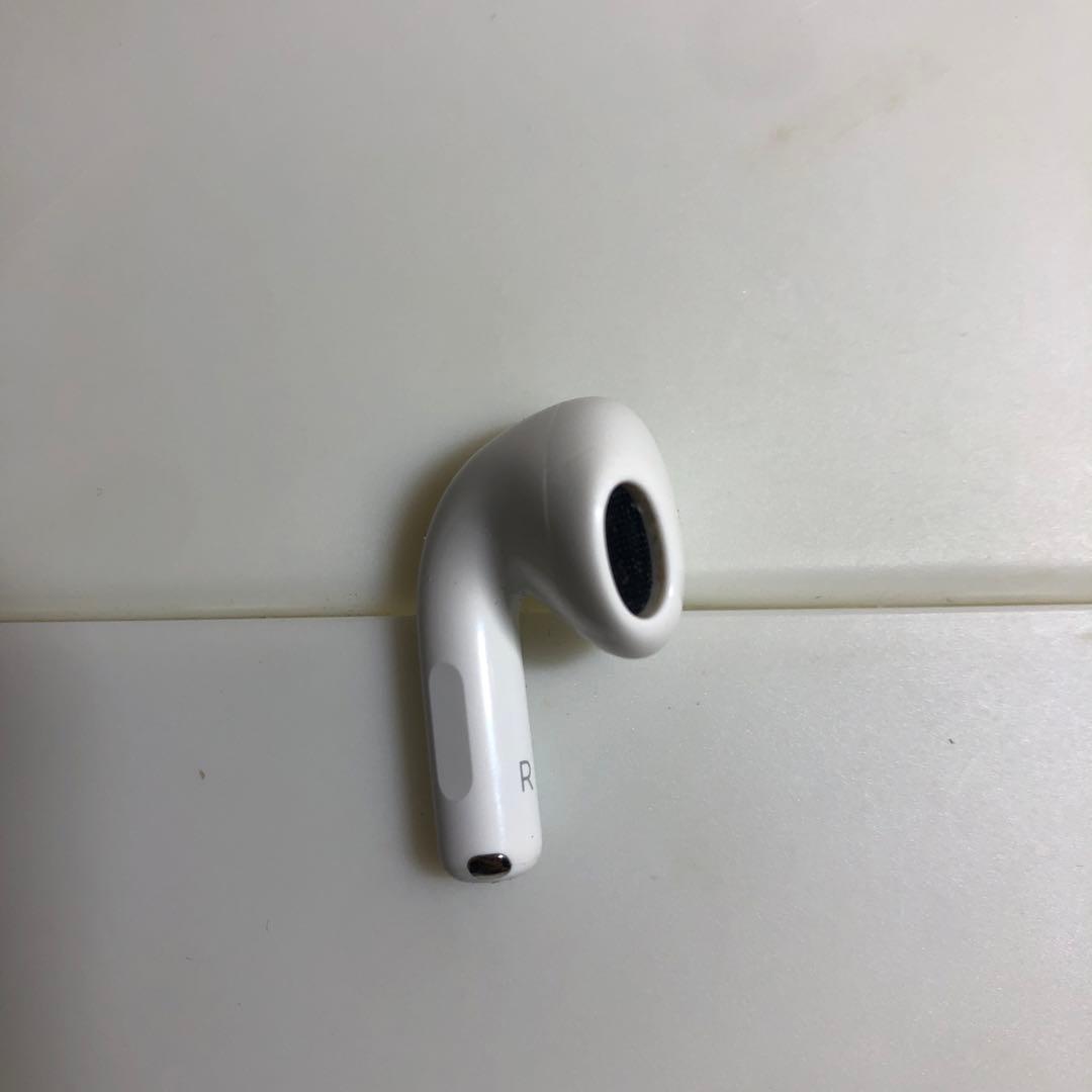 Apple AirPods 第4世代　ANC A3055 3056 右耳　右側右