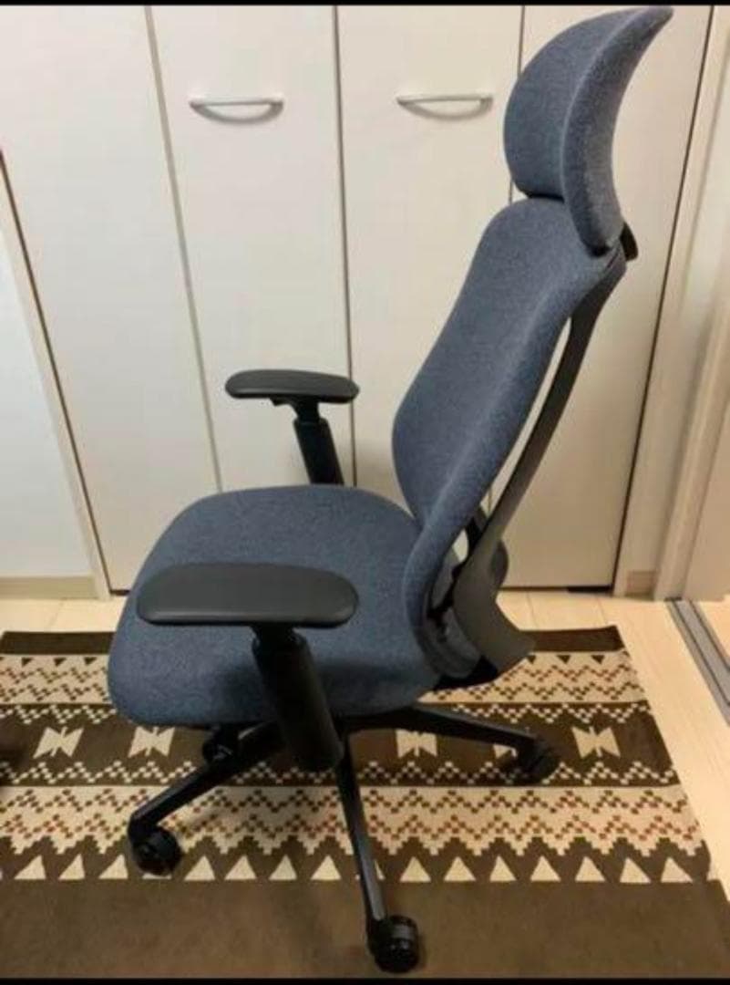 オカムラ　シルフィー　エクストラハイバック