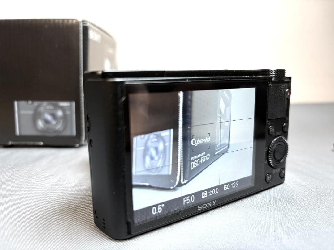 Sony Cyber-shot DSC-RX100 本体