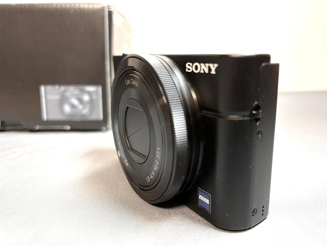 Sony Cyber-shot DSC-RX100 本体