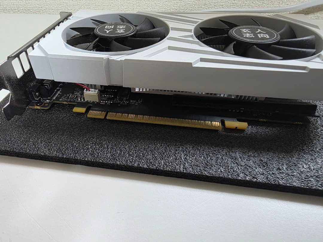 玄人志向 GTX1650 4GB