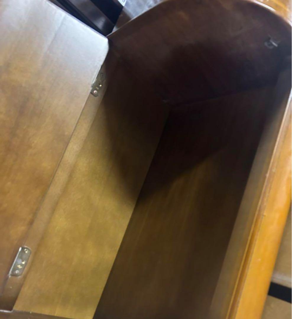 【イタリア製】送料込 サイドボード ヴィンテージ 重量感