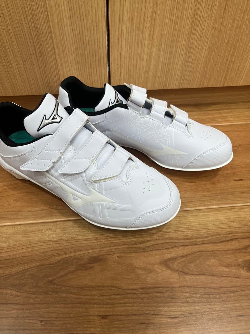 ミズノMizuno スパイク ベルクロ　白　ホワイト　新品・未使用　26.5