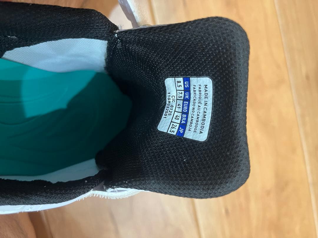 ミズノMizuno スパイク ベルクロ　白　ホワイト　新品・未使用　26.5