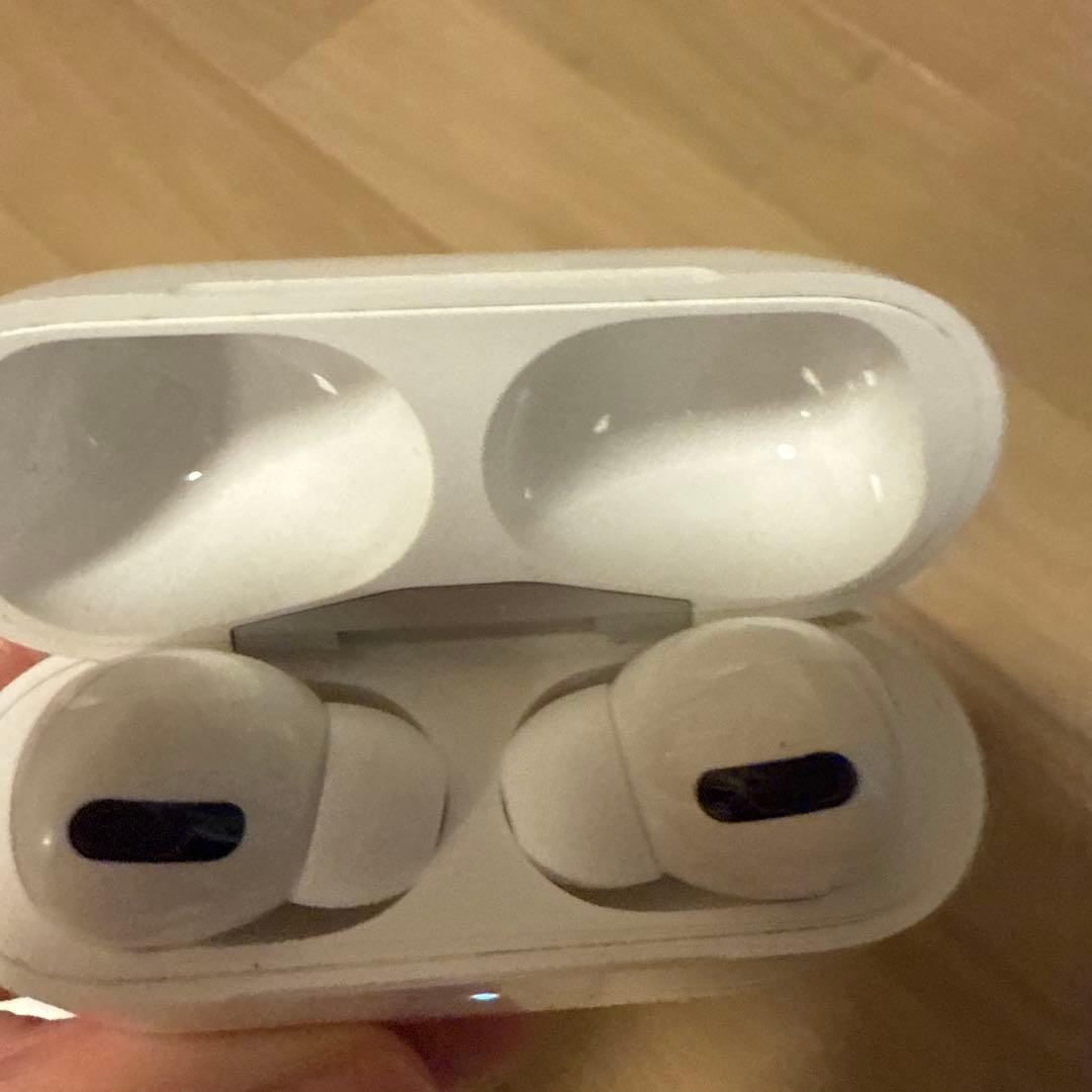【1000円値引き】AirPods Pro 第一世代