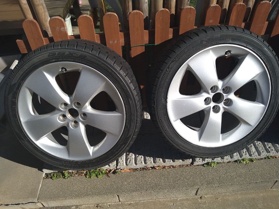 ３０プリウス純正Ｓツーリング１７インチホイール＋スタッドレスタイヤ４本セット