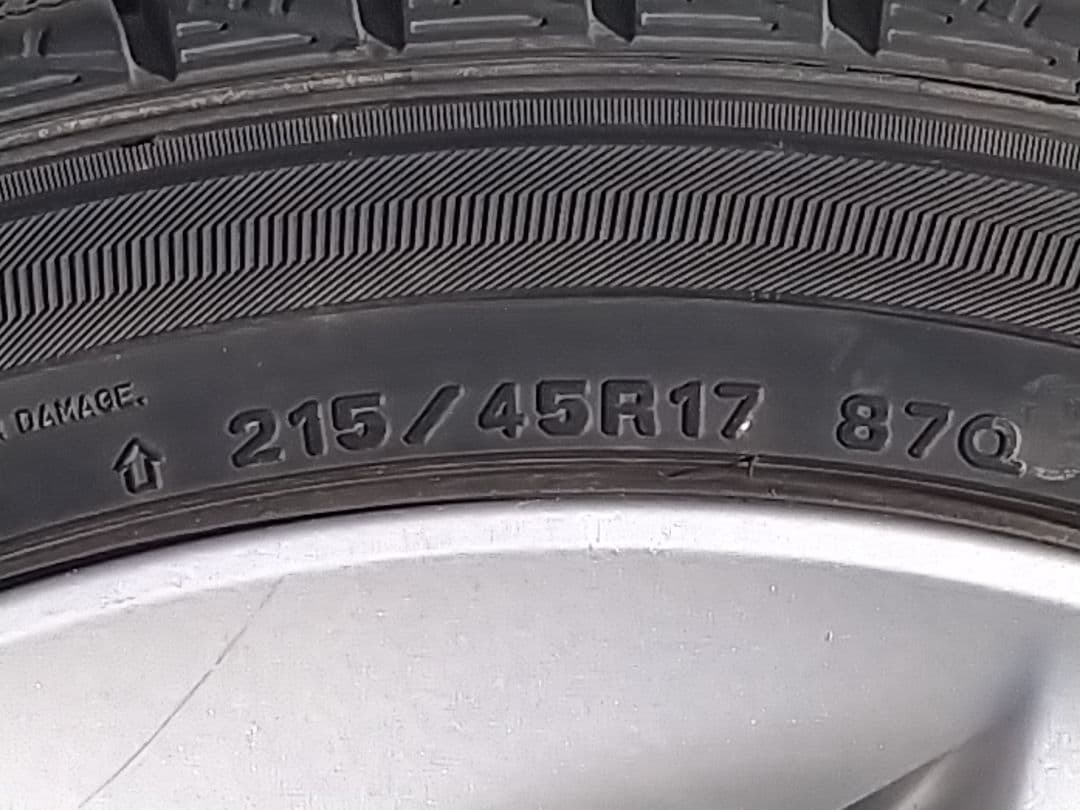 ３０プリウス純正Ｓツーリング１７インチホイール＋スタッドレスタイヤ４本セット