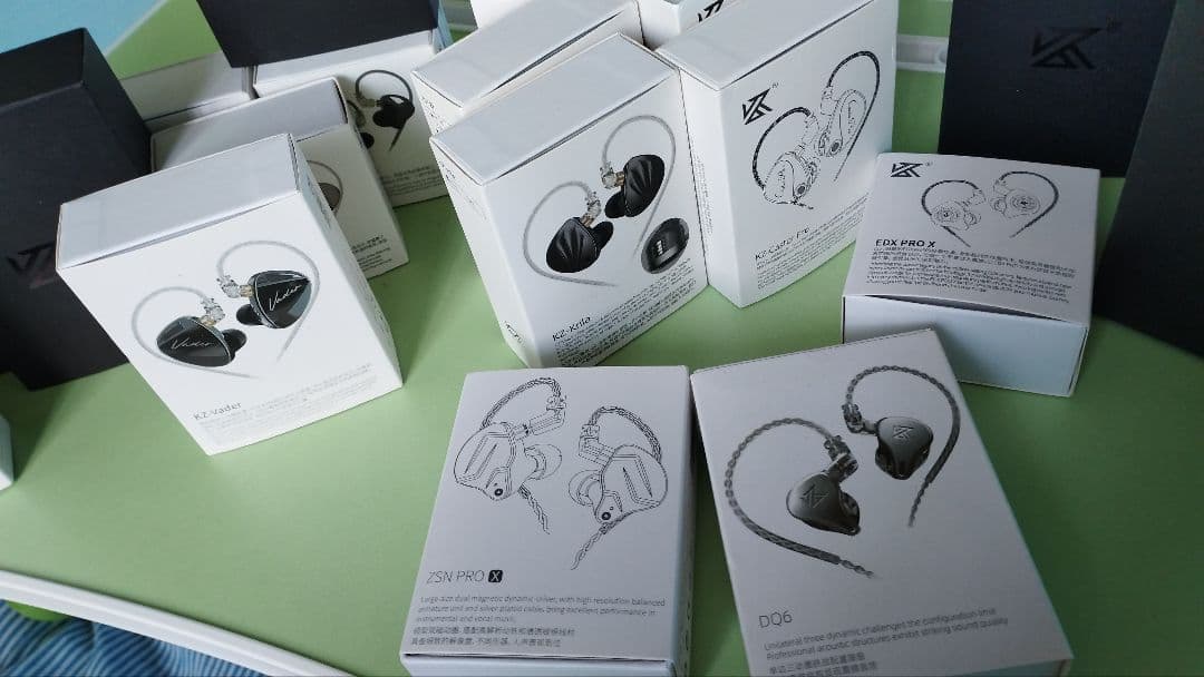 超大量☆　KZ CCA 19機種大量まとめ売り☆