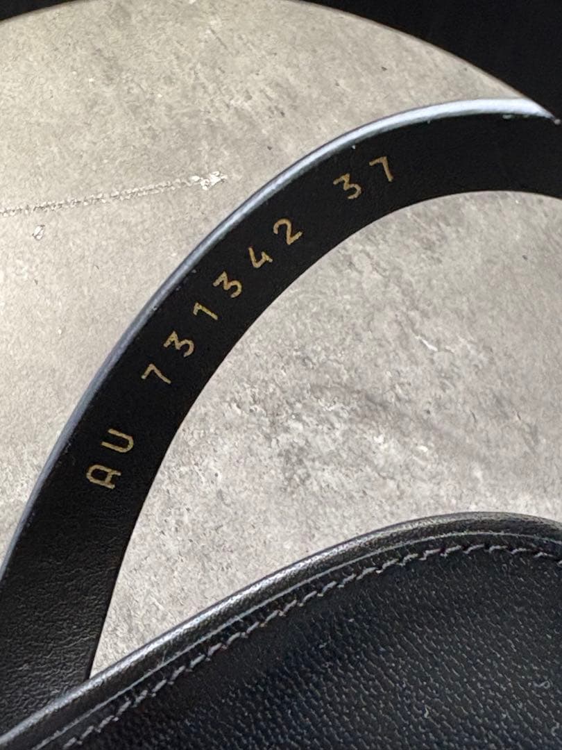 箱付き美品　サンローラン 23〜24cm ベルトサンダル　37