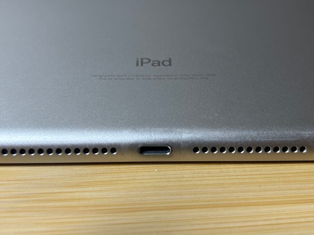 【ジャンク品】Apple iPad 第6世代　スペースグレー
