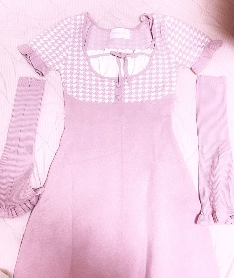 最終値下げ✨アームカバー付き千鳥柄ワンピHONEY MEW ミシェルマカロン