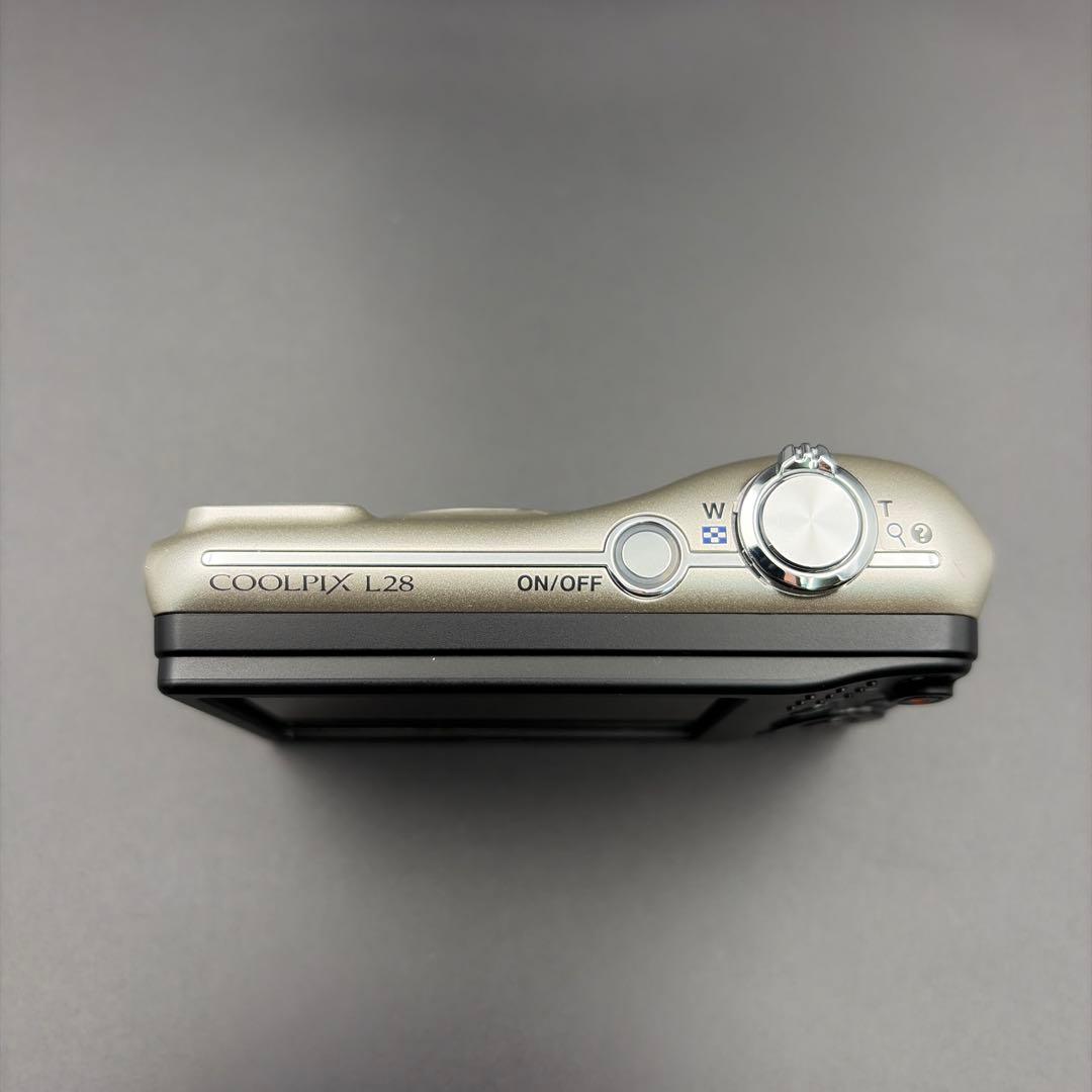 Nikon COOLPIX L28 シルバー デジタルカメラ 電池駆動