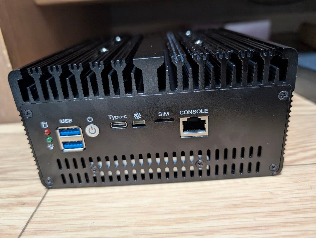 4 *10G SFP+ ファイアウォール mini PC