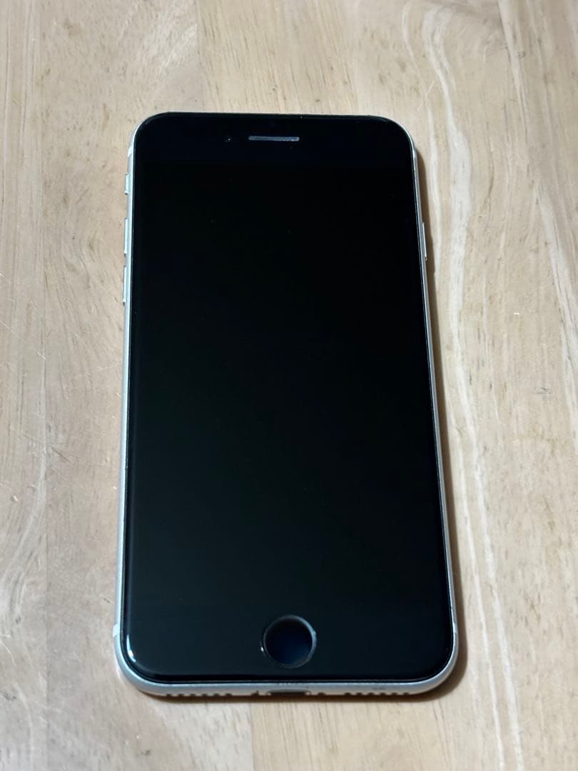 iPhone SE (第2世代) 本体