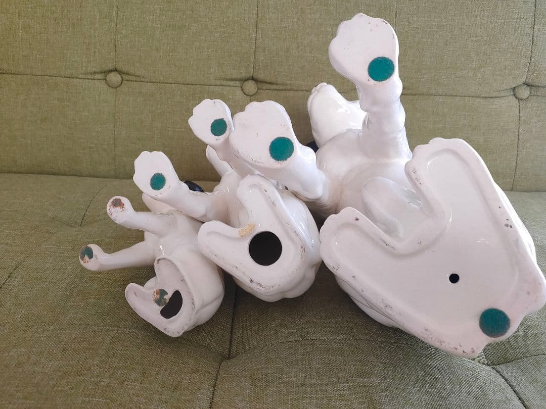 陶器製犬の置物3匹セット