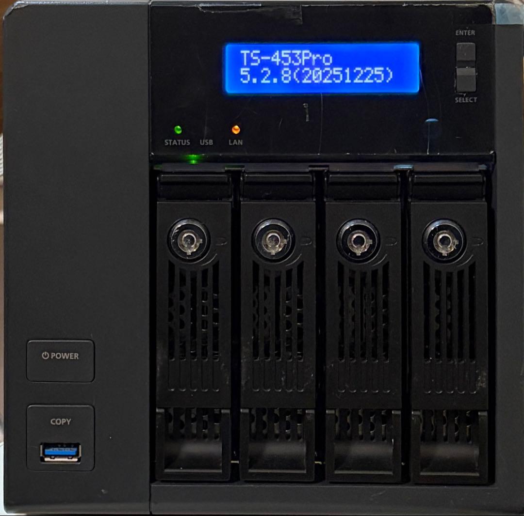 QNAP OEM NAS TS-453Pro同等品 メモリ8GB①