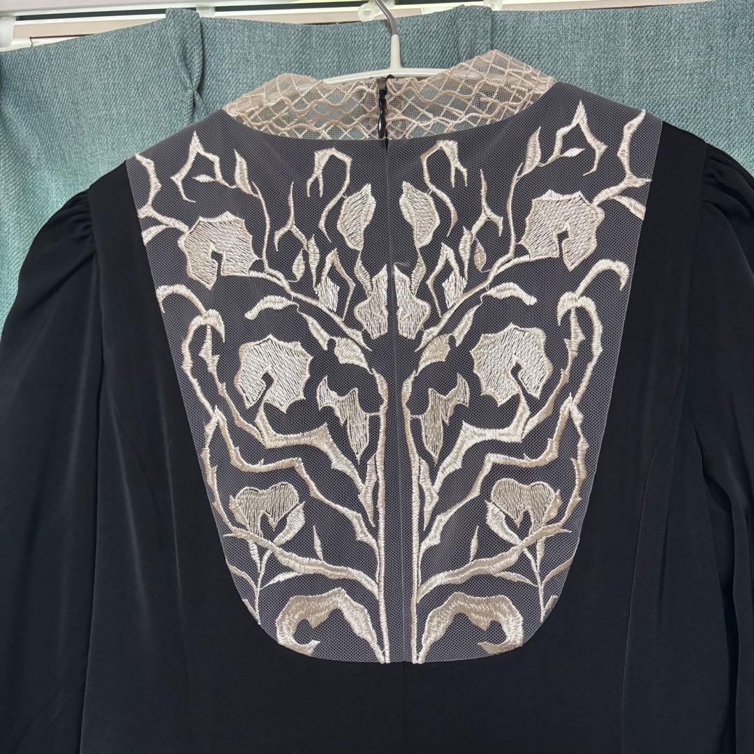 美品✨etoll バック刺繍フレアドレス　パーティー　オケージョン　結婚式　M