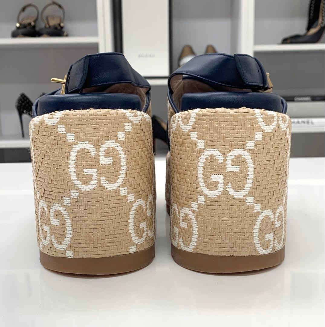 グッチ レザー ストロー GG ウェッジソール 厚底 サンダル バイカラー