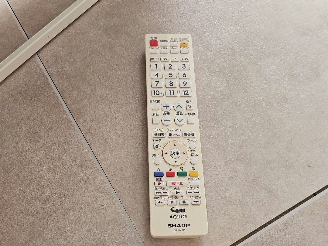 LC-40W35 SHARP 40型　テレビ　リモコン付き　アクオス