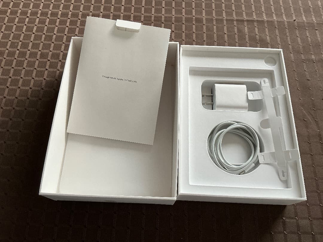 ikki！iPad mini 第6世代　WiFi セルラーモデル