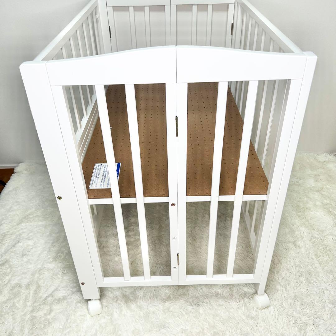 極美品 送料無料 KATOJI ミニベッド 折り畳み ホワイト 02700