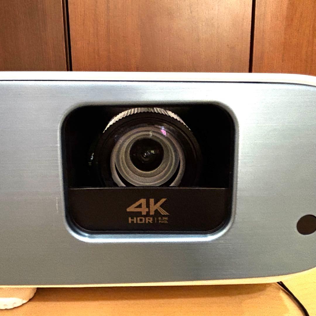 BenQ　4Kプロジェクター　TK850　242時間　高輝度　リモコン付き