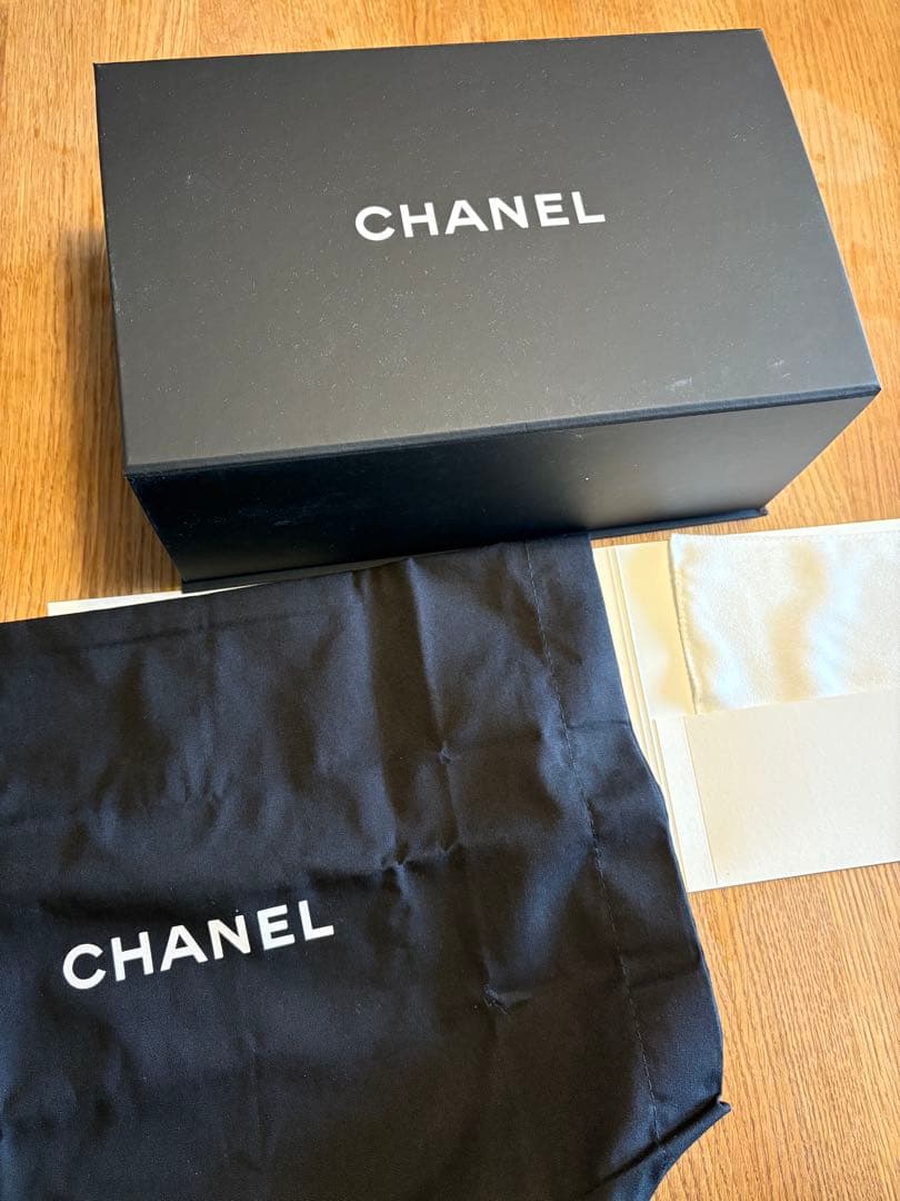 最終大幅値下げ！激レア⭐︎CHANEL ブラック レザー チェーンショルダーバッグ