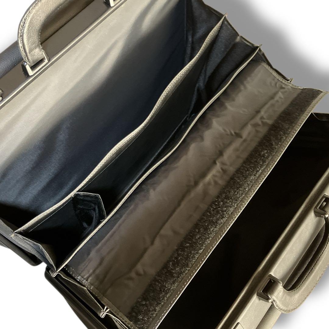 オファーマン 良品 ドイツ製 ソフトレザー アタッシュケース ブラック 袋付き