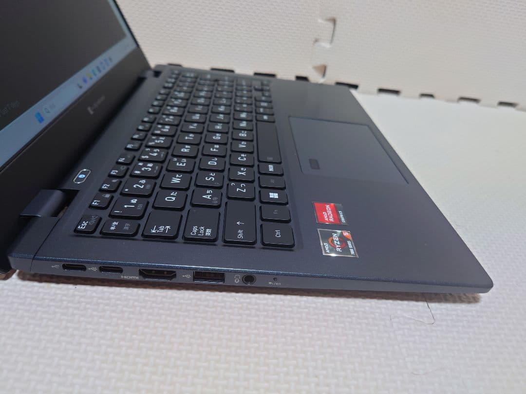 東芝Dynabook GA83/XW Ryzen5 7530U 800g超軽量②