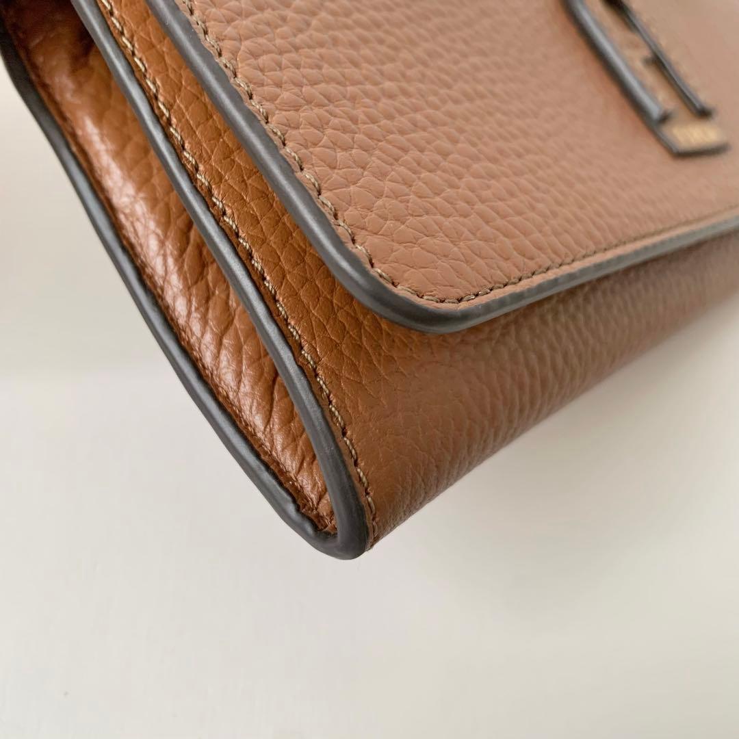 【FURLA】フルラ　ダフネ　長財布　ロングウォレット　ブラウン　ほぼ新品