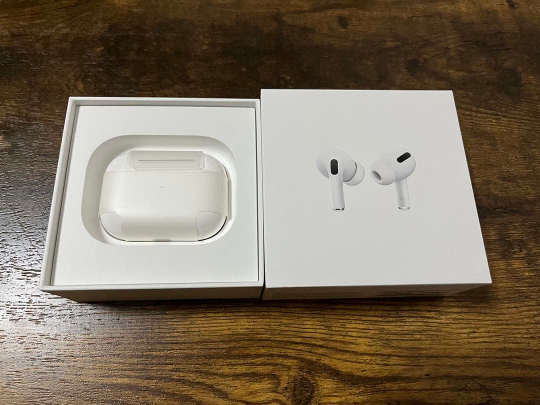 AirPods Pro 本体 イヤホン 充電ケース ホワイト
