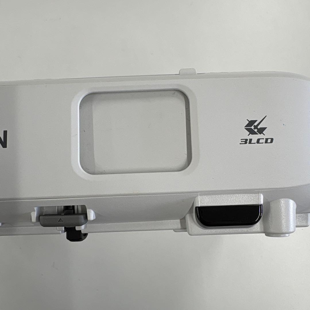 EPSON EB-W05 プロジェクター カバン付き