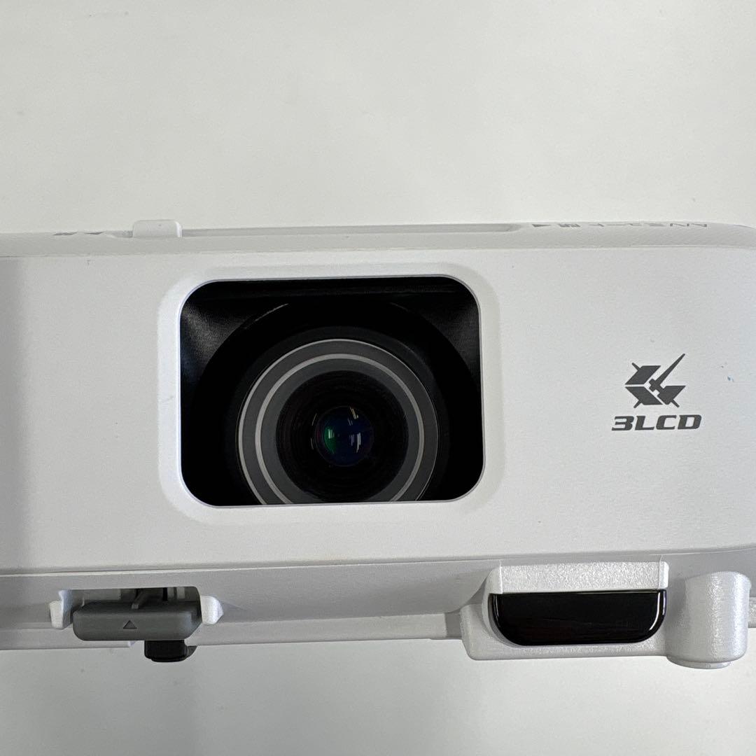 EPSON EB-W05 プロジェクター カバン付き