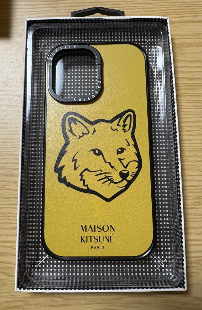 CASETIFY×メゾンキツネ iPhone16 カメラリングスタンド付き