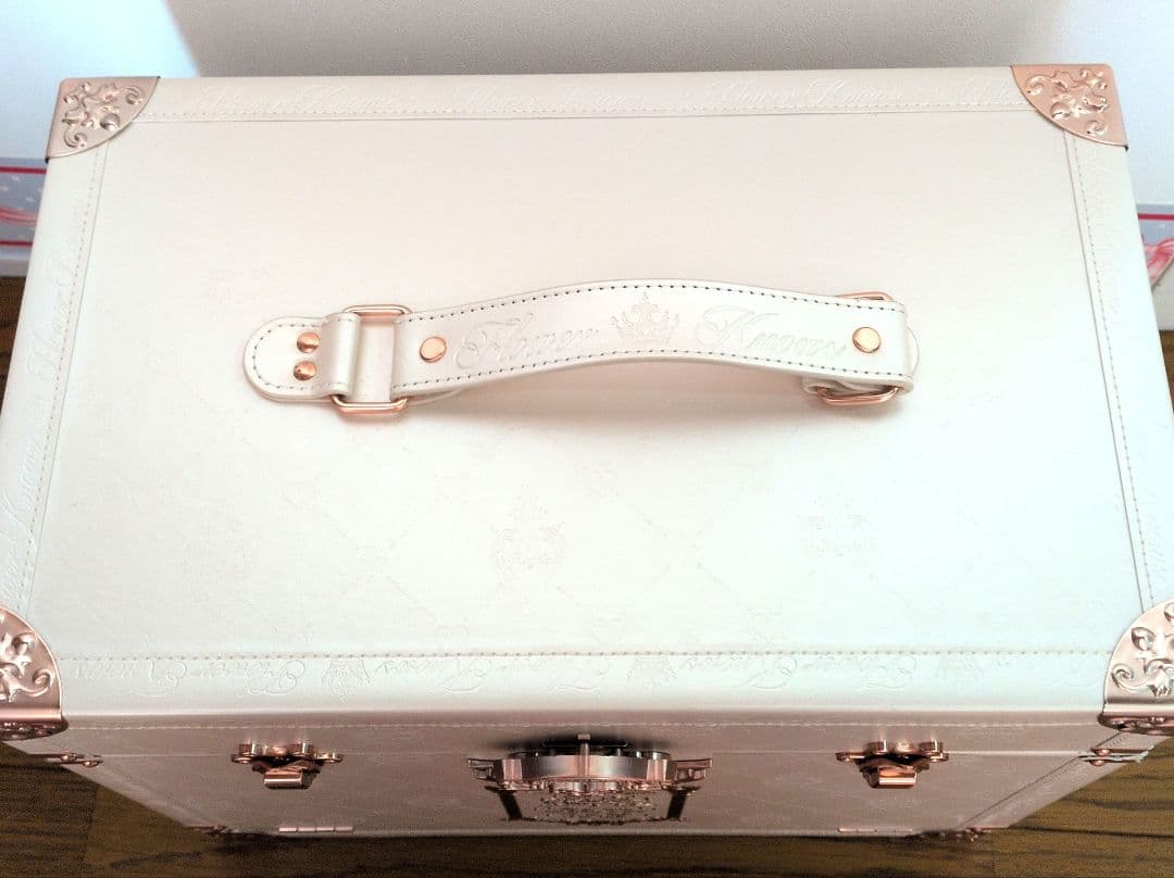 19999→週末お値下　フラワーノーズ　リトルエンジェル　ボックスのみ