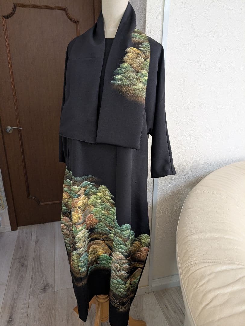 新品留袖ドレス　和服リメイク　作家物落款　高級手描き絹　М〜Ｌ結婚式パーティー