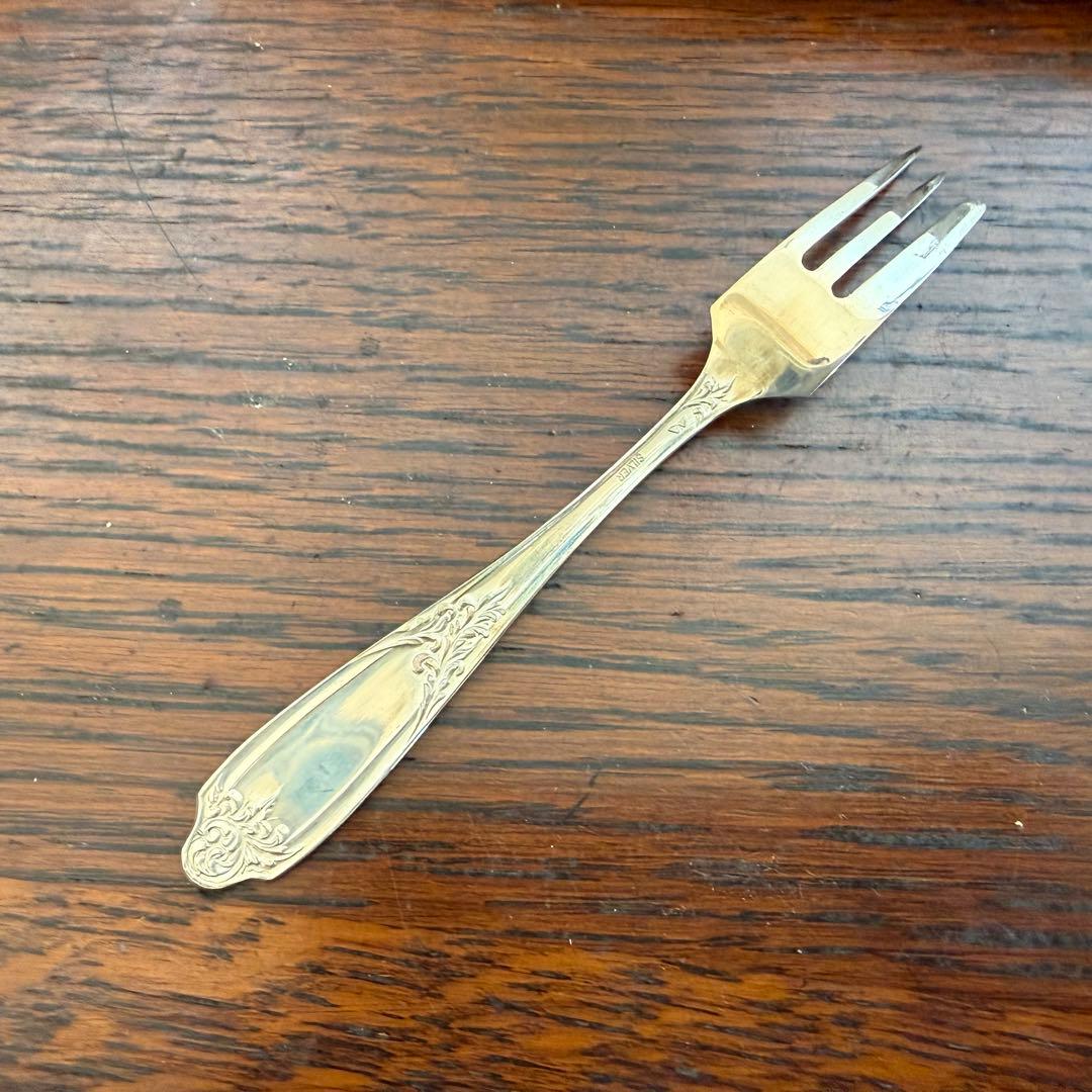 純銀シルバー製フォークセット　可愛い小花パターン