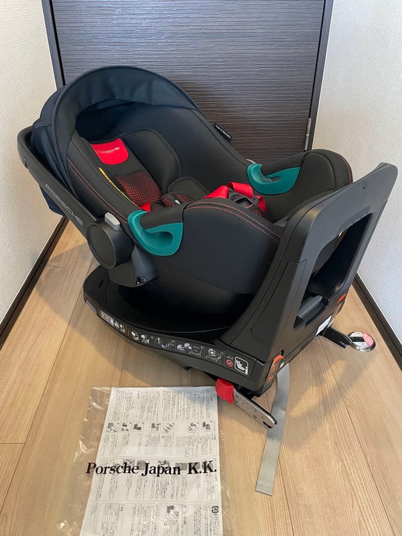 【極美品】ポルシェ　チャイルドシート　説明書付き
