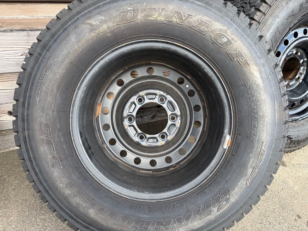 ハイラックスサーフ スタッドレスホイールセット235/80R16 2021年製