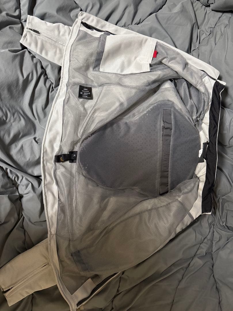 ラフアンドロード ライディングZIPメッシュジャケット シルバー LRR7313