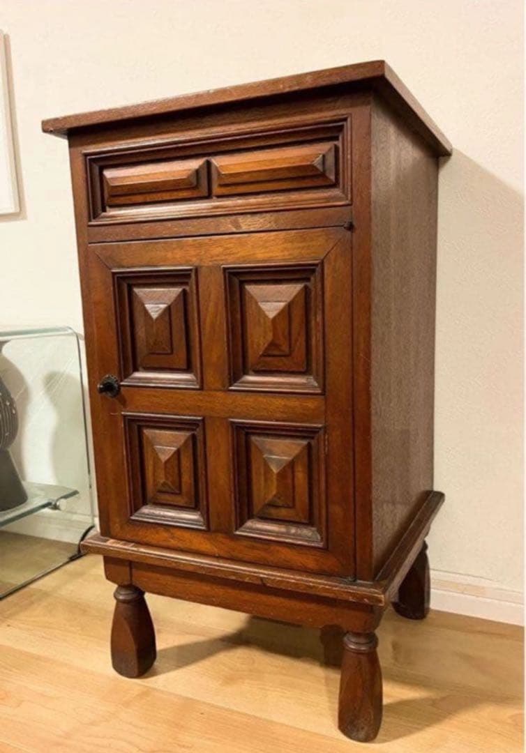 【期間限定価格】英国 ヴィンテージ家具　イギリス　キャビネット　チェスト　サイド