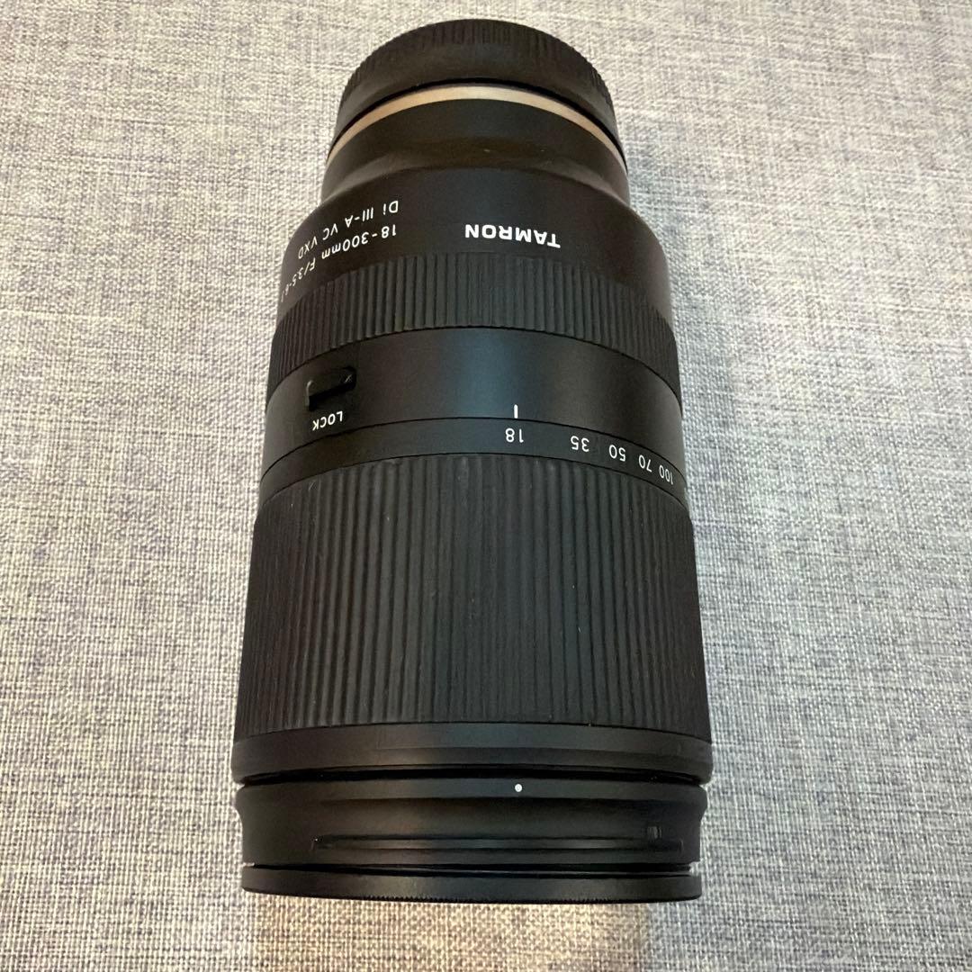 タムロン18-300mm F/3.5-6.3 B061ソニーE用レンズ