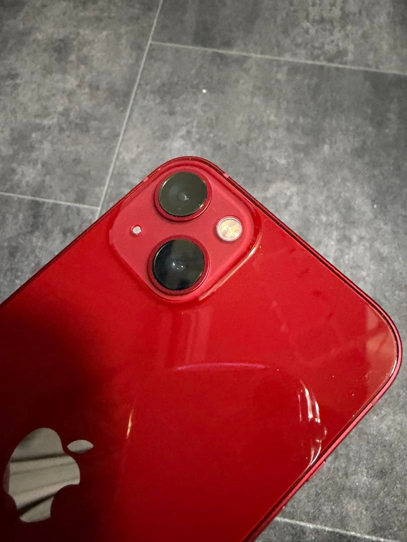 Apple iPhone 13 Product Red 本体　256GB 93%