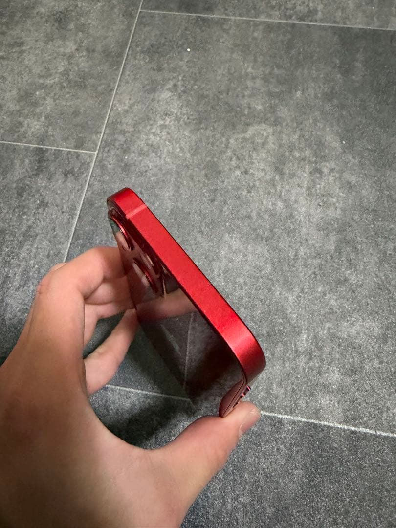 Apple iPhone 13 Product Red 本体　256GB 93%